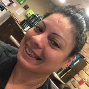 Meet your Posher, Veronica